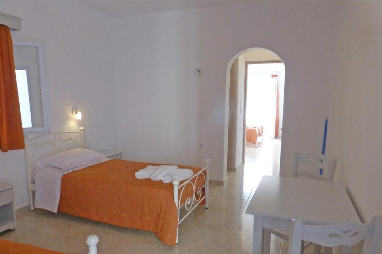 Hotel Agnadi Amorgos Exteriör bild